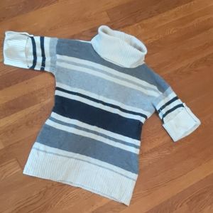Wool sweater 3/4 sleeves sz S